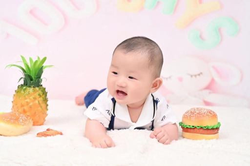 抚州宝宝老是溢奶